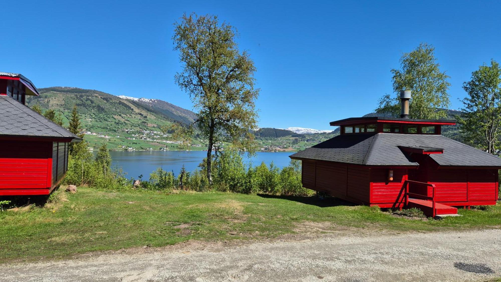 Kvamshaugen Hytter Luster Bagian luar foto